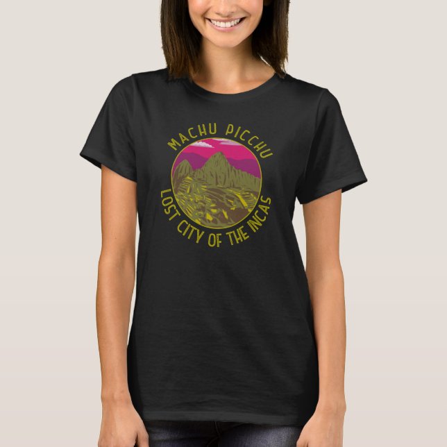 Machu Picchu Peru Retro Distressed Circle T-Shirt (Front)