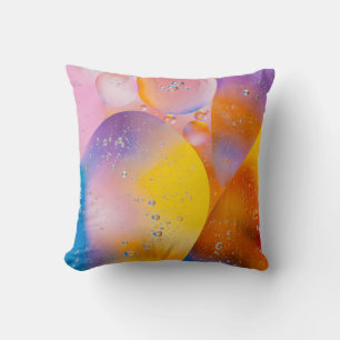MACRO PHOTOGRAPHY OF WATER AND SUNFLOWER OIL IN DI CUSHION