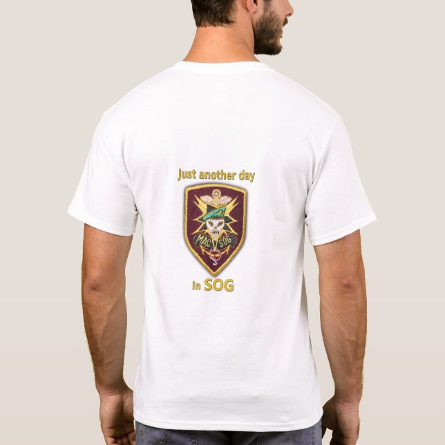MACV SOG Vietnam war veterans patch T-Shirt (Back)