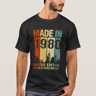 Made In 1980 43 Years Of Being Awesome T-Shirt