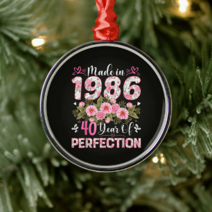 Made In 1986 Floral 40th Birthday Women Floral Metal Ornament