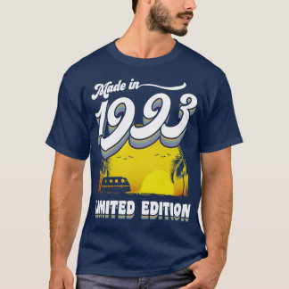 Made in 1993 30th Birthday Gift 30 Years Old 30th  T-Shirt