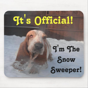 Magnet Basset Hound Snow Sweeper Mouse Pad