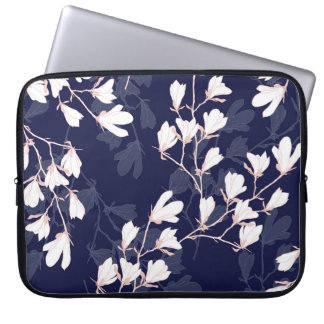 Magnolia flower seamless pattern with white flower laptop sleeve
