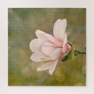 Magnolia Queen Jigsaw Puzzle