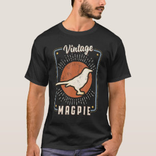 Magpie Vintage Retro Classic Animal Love 1 T-Shirt