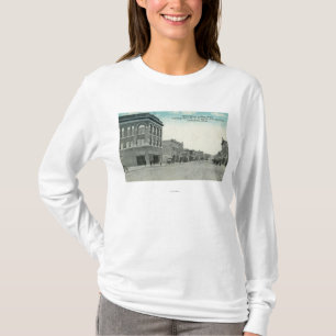 Main Street Looking WestLewiston, MT T-Shirt
