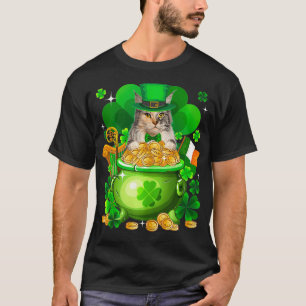 Maine Coon Cat Gold Pot Shamrock St Patricks Day T-Shirt