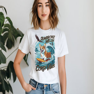 Majestic Golden Retriever With Trophy and Stars T-Shirt