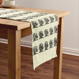 MAJESTIC THANKSGIVING TURKEY    SHORT TABLE RUNNER