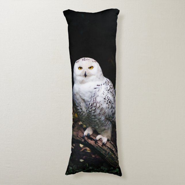 Majestic winter snowy owl body cushion (Front Vertical)