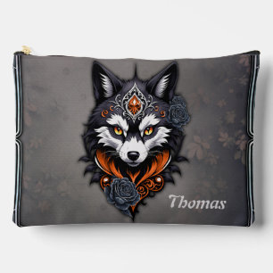 Majestic wolf head, finished in a deep, accessory pouch