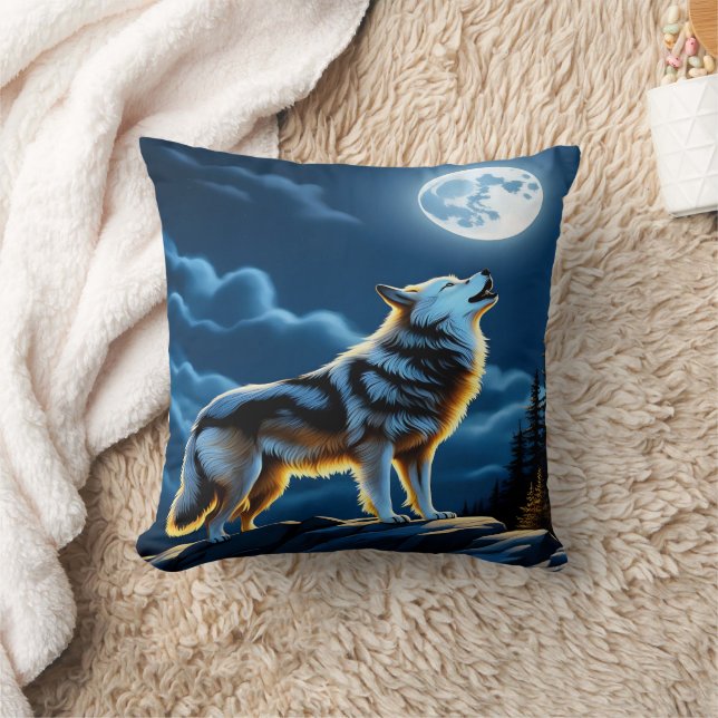 Majestic Wolf Howling at Moonlight.  Cushion (Blanket)