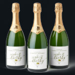 Make It Thirty Martini 30th Birthday Party Sparkling Wine Label<br><div class="desc">Celebrate the big 3-0 in style with the Make It Thirty Martini 30th Birthday Party Sparkling Wine Label ! The green martini theme adds a touch of fun and humour,  making it perfect for both casual gatherings and upscale soirées. Cheers to 30 fabulous years!</div>