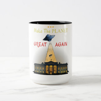 Make The Planet Great Again! UFO abduction Tee Two-Tone Coffee Mug