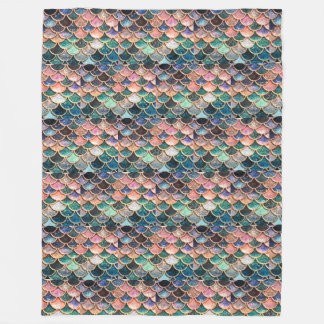 Make your own Mermaid scales Blanket