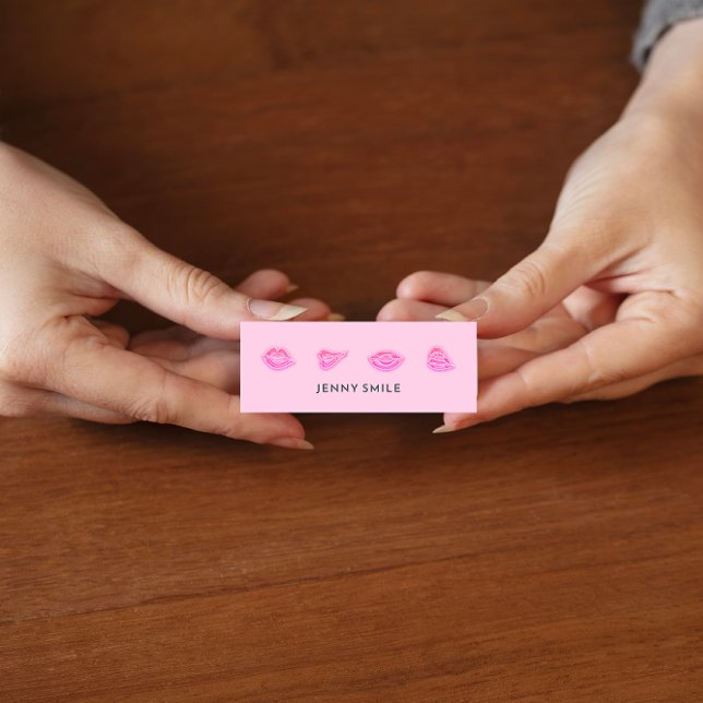 Makeup Artist Lips Nurse Cosmetic Injector Qr Code Mini Business Card (Makeup Artist Lips Nurse Cosmetic Injector Qr Code Mini Business Card)