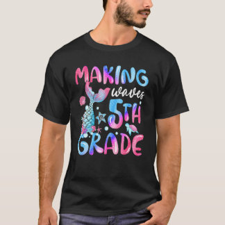 Making Waves In 5th Grade Fish Tail Tie Dye Back T T-Shirt