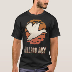 Mallard Duck Vintage Retro Classic Animal Sunset T-Shirt