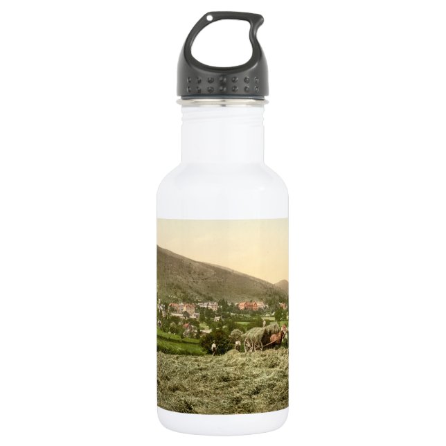 Malvern III, Worcestershire, England 532 Ml Water Bottle (Front)