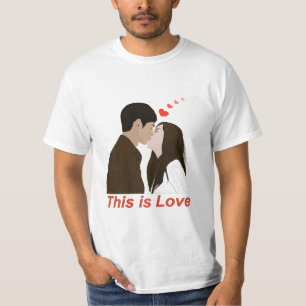 Man and woman kissing T-Shirt