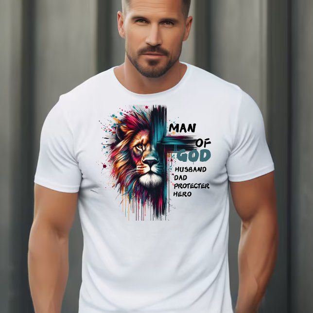 Man of God Lion Cross Father's Day Gift T-Shirt (Creator Uploaded)