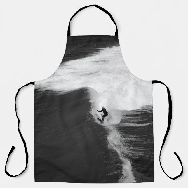 MAN SURFING ON BIG WAVES APRON (Front)