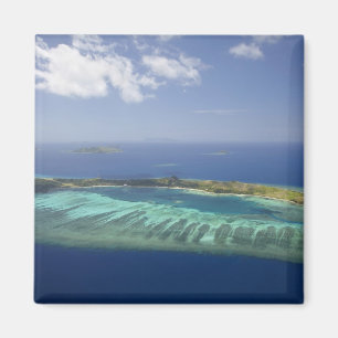Mana Island and coral reef, Mamanuca Islands Magnet