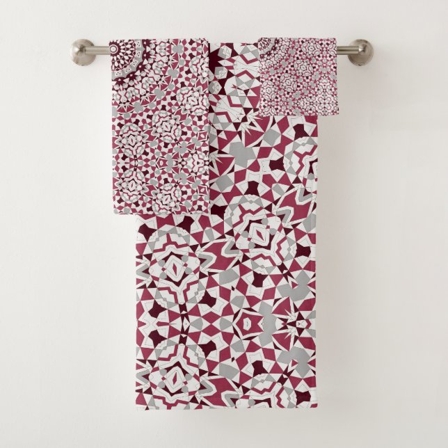 Mandala is burgundy-grey bath towel set (Insitu)