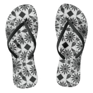 Mandala pattern , black, white and grey / grey thongs