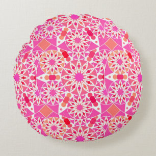 Mandala pattern, shades of pink and coral round cushion