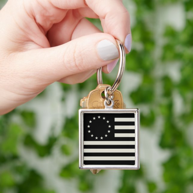 Manga, Betsy Ross Flag or Circle American Flag Key Ring (Hand)