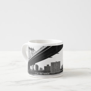 Manhattan Bridge and skyline, New York, US. Espresso Cup