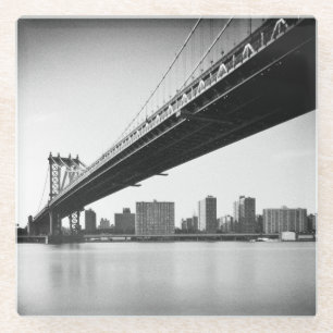 Manhattan Bridge and skyline, New York, US. Glass Coaster