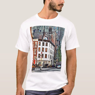 Manhattan NY - Waverly Place Greenwich Village T-Shirt