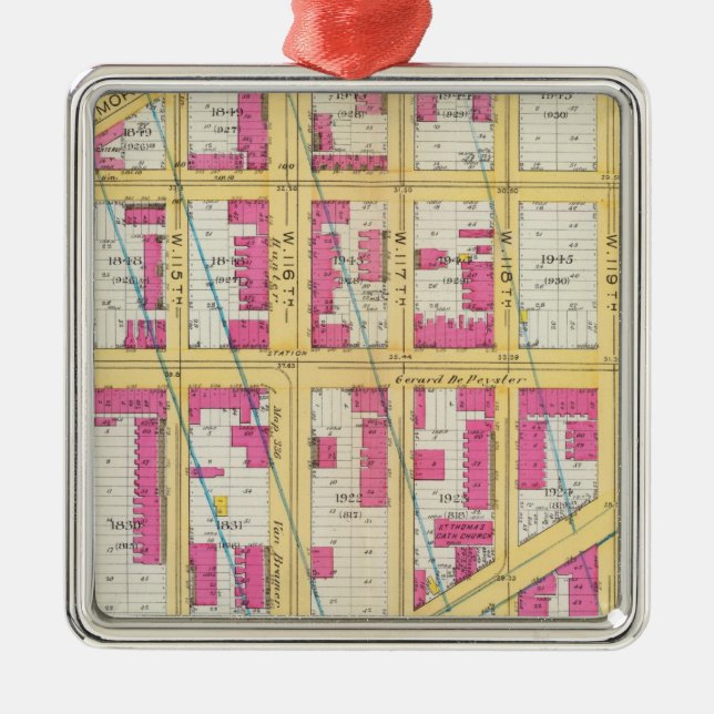 Manhatten, New York 11 Metal Ornament (Front)