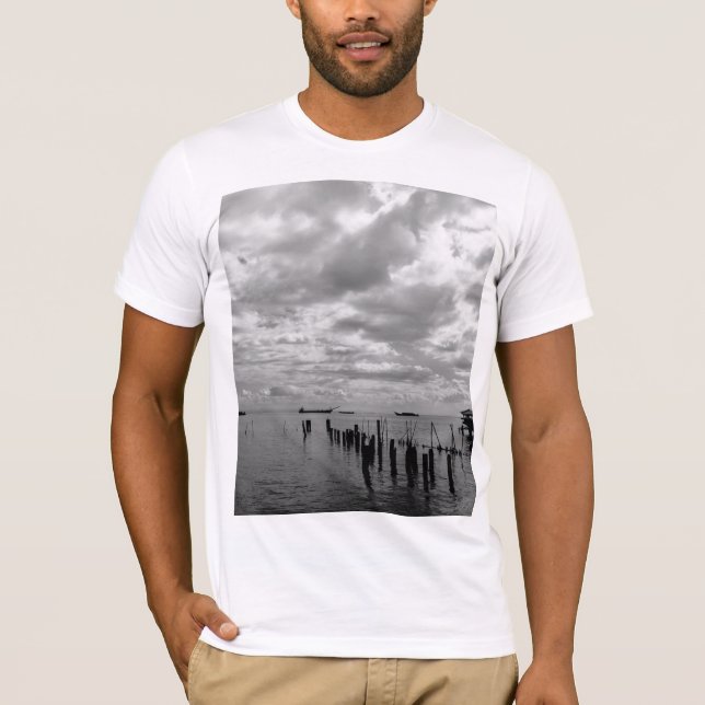 Manila Bay Baywalk Waterfront Men's T-Shirt (Front)