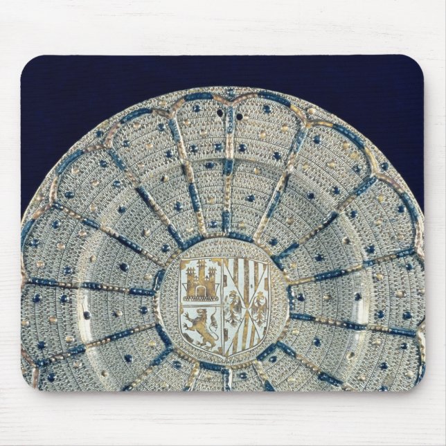 Manises dish, bearing the arms mouse pad (Front)