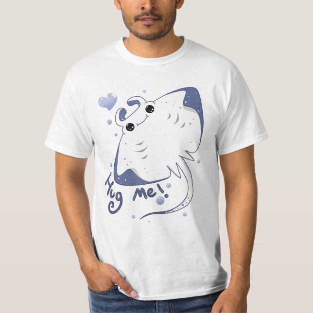 Manta ray: Hug me! T-Shirt (Front)