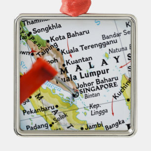 Map pin placed in Singapore on map, close-up Metal Tree Decoration