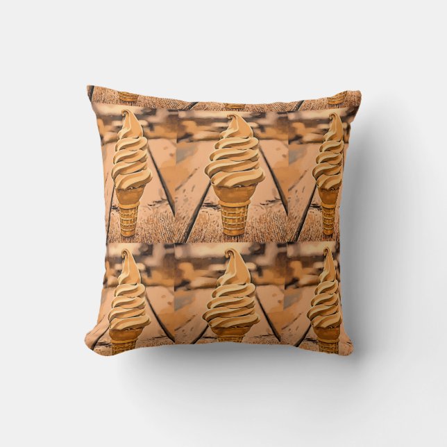 Maple Creemee Pillow (Front)