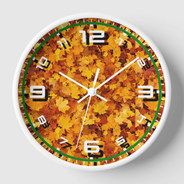 Maple Leaf Pattern Design  Clock (Front)