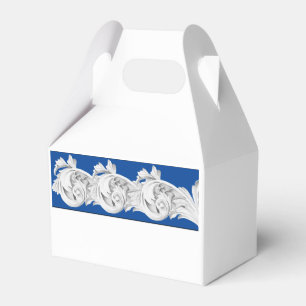 Marble Tendrils on a Gable Favour Box