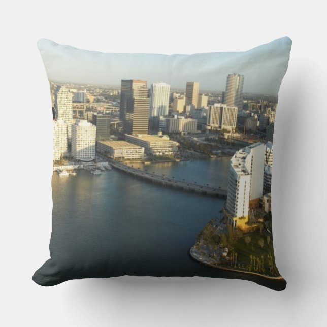 March 2006. cushion (Front)