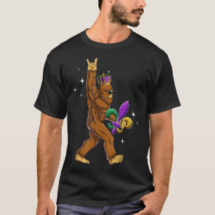 Mardi Gras Bigfoot Funny Kids Men Sasquatch Mardi T-Shirt