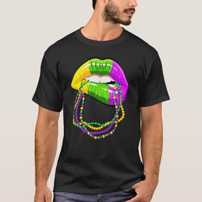 Mardi Gras Lips Queen Beads outfit for women Carni T-Shirt (Front)