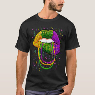 Mardi Gras Lips Queen Beads outfit for women Carni T-Shirt