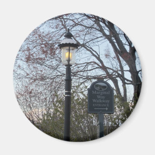Marginal Way, Maine Magnet
