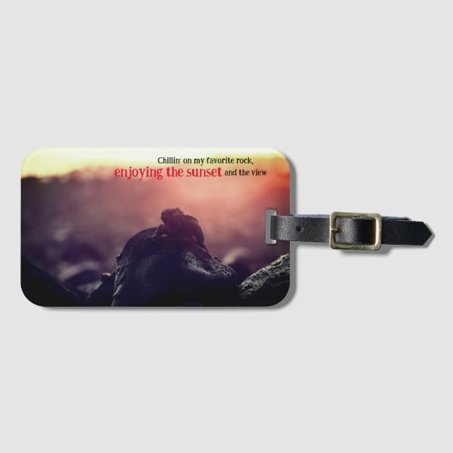 Marine iguana sunbathing luggage tag (Front Horizontal)