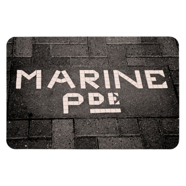 Marine Parade, Napier, New Zealand Magnet (Horizontal)